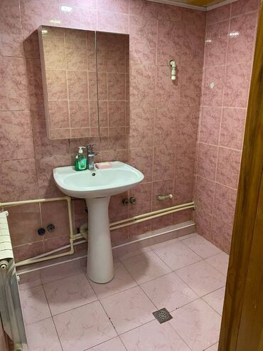 Uzunmüddətli kirayə mənzillər: Həzi aslanov yaxınlığı,Gəncə pr,5 mərtəbənin,4-cü mərtəbəsində,2 — 9