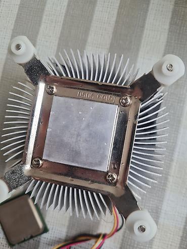 Prosessorlar: Intel Pentium 586 prosessor + stok soyuducu və ATX güc bloku (paket) — 3