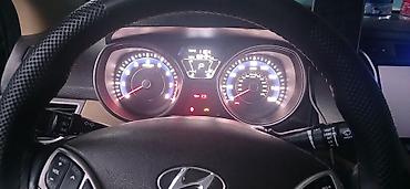 Hyundai: Hyundai Elantra: 1.8 l | 2011 il Sedan — 6