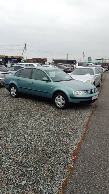 продаю митсубиси: Volkswagen Passat: 2000 г., 1.8 л, Механика, Бензин, Седан