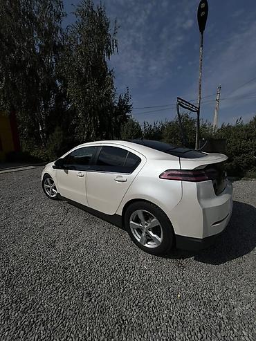клей для фар: Chevrolet Volt: 2012 г., 1.2 л, Автомат, Гибрид, Хэтчбэк — 4