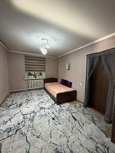 Продажа квартир: 5 и более комнат, 70 м², 1 этаж — 7