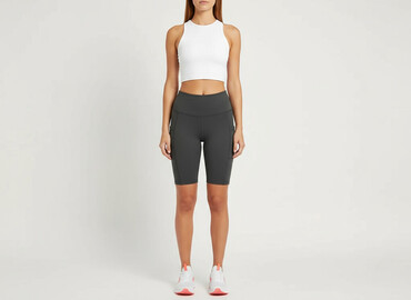 dopasowane dżinsy: Shorts for women, size S