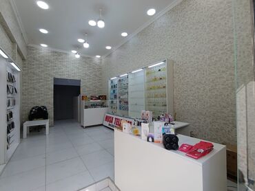 Digər kommersiya daşınmaz əmlakı: Neftçilər metrosunun çıxışında mağaza icarəyə verilir — 6