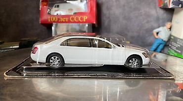 model 1: Mercedes, 2002 il, 1:43, Dəmir, Ödənişli çatdırılma — 7