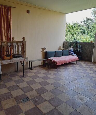 Həyət evləri və villaların satışı: 3 otaqlı, 116 kv. m, Orta təmir — 6