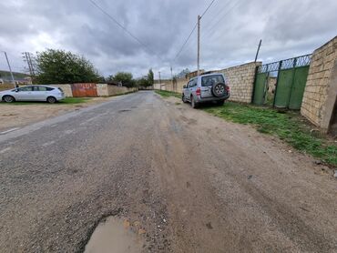 Həyət evləri və villaların satışı: Hasarlı daş hasarlı həyət evi və torpaq sahəsi - Dörd tərəfi hündür — 12