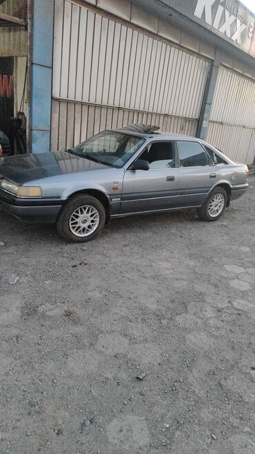 чехол для авто спринтер: Mazda 626: 1988 г., 2 л, Механика, Бензин, Хэтчбэк