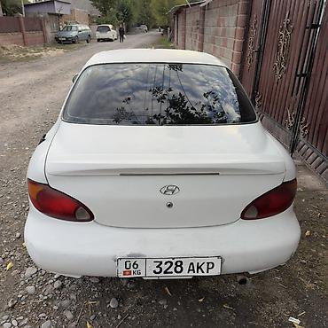 Транспорт: Hyundai Elantra: 1995 г., Механика, Бензин, Седан — 3