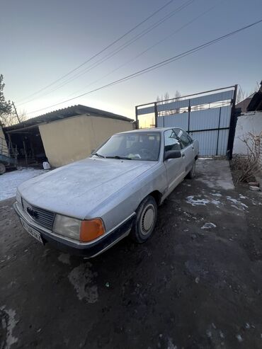 авто навигатор: Audi 100: 1987 г., 1.8 л, Механика, Газ, Седан