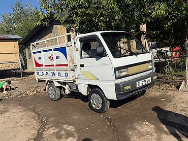 mini labo купить: Daewoo Labo Deluxe — компактный бортовой мини‑грузовик. Основные — 4