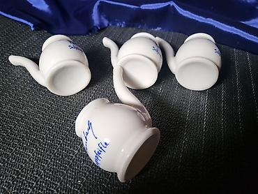 Čaše: Porcelanske casice za zestoko pice,nemacke iz 70ih. Komada 4 u — 11