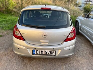 Opel Corsa: 1.4 l. | 2007 έ. | 238000 km. Χάτσμπακ