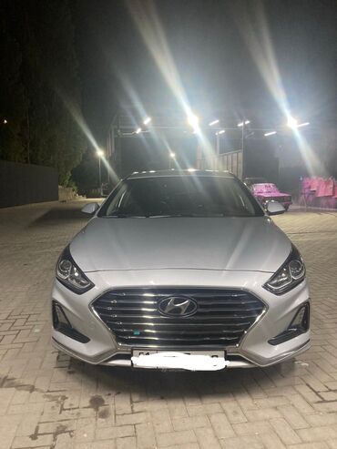 hyundai элантра: Hyundai Sonata: 2017 г., 2 л, Автомат, Газ, Седан