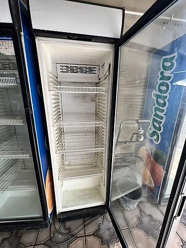 Муздатуучу витриналар: Срочно продаются холодильники витрины (вертикальные, стеклянная — 3