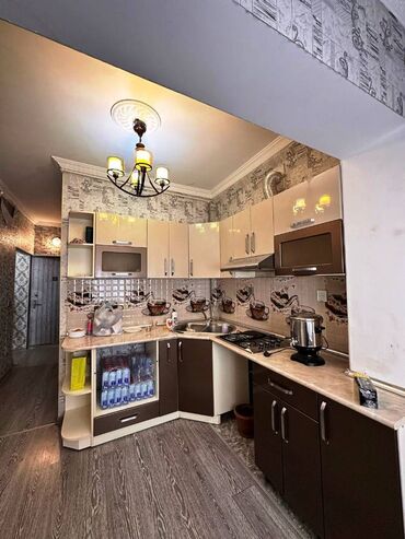 Köhnə tikili: Bakı, 3 otaqlı, Köhnə tikili, m. Həzi Aslanov, 80 kv. m -da lalafo.az — 10 Köhnə tikili: Bakı, 3 otaqlı, Köhnə tikili, m. Həzi Aslanov, 80 kv. m — 10