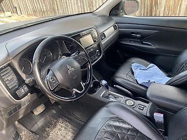 Mitsubishi: Mitsubishi Outlander: 2016 г., 2.4 л, Автомат, Бензин, Кроссовер — 9