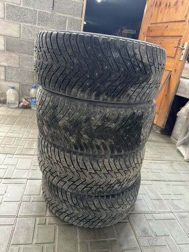шипованные шины б у: Размер: 235/45 R18
 Зима шипованные