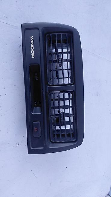 решетка виндом: Дефлектор воздуховода Toyota 1998 г., Б/у, Оригинал, Япония — 1