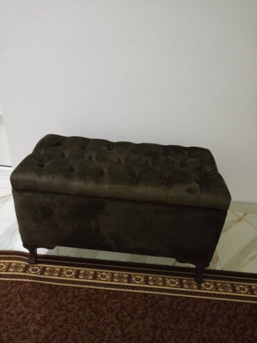 Stolice: Tabure dimenzije 80*40 cm moguca izrada i u drugim bojama i — 15
