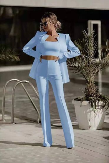 Gornji i donji deo: Trodelni kompleti — 4