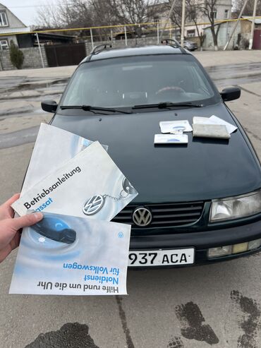 автомобиль volkswagen: Volkswagen Passat: 1995 г., 2 л, Механика, Бензин, Универсал