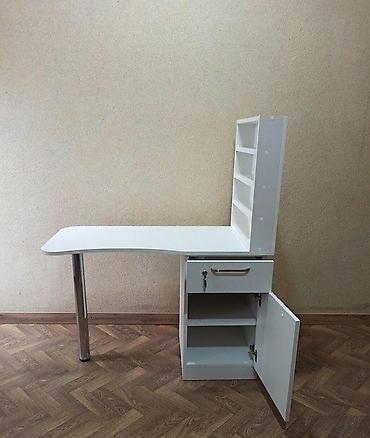 mebel ustasi: Düz masa, Siyirməli, Polkalı — 7