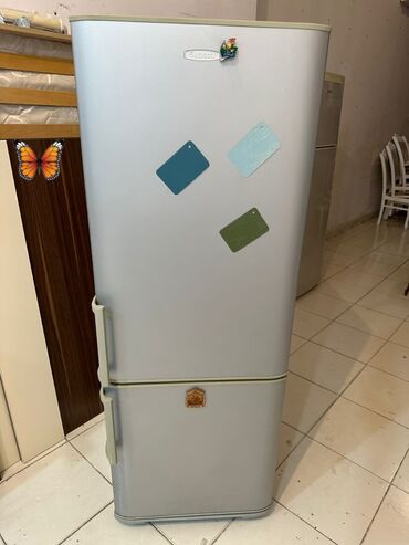 Tavalar: İşlənmiş 2 qapılı Soyuducu Satılır, rəng - Boz