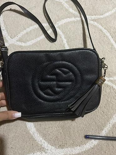 mini nərgilə: Cantalar her biri 10man 3nu goturene 25man 1) Monogram naxışlı — 3