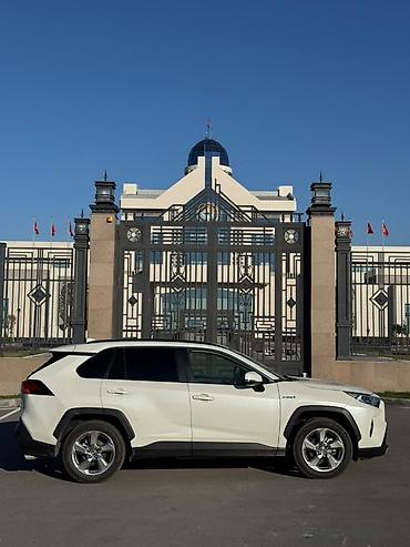 avalon 2017: Toyota RAV4: 2021 г., 2.5 л, Автомат, Гибрид, Кроссовер — 5