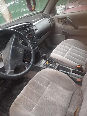 Volkswagen: Volkswagen Passat: 1991 г., 1.8 л, Механика, Газ, Седан — 5