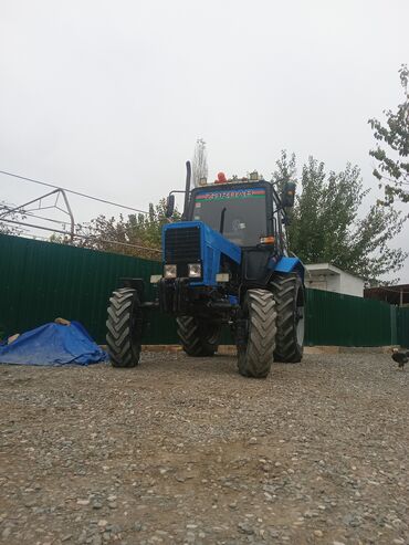 1221 traktor: Traktor Belarus (MTZ) 82,1, 1978 il, 82 at gücü, motor 3.7 l, İşlənmiş