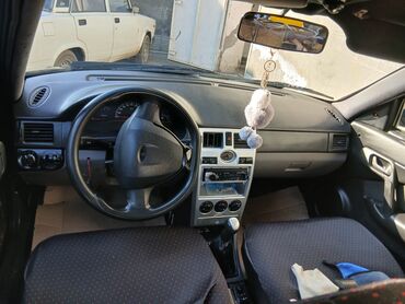 VAZ (LADA): Lada 2110 sedan - Kuzov: 4 qapılı sedan, tünd yaşıl rəng - Mühərrik — 7