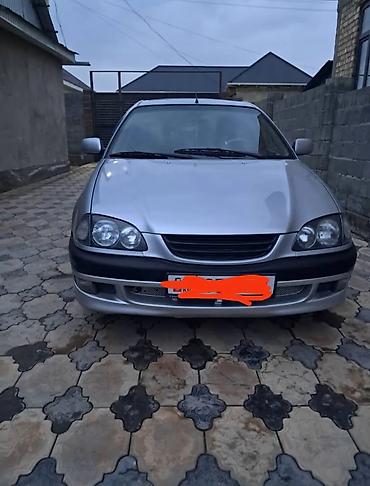 моринги: Toyota Avensis: 1999 г. — 2