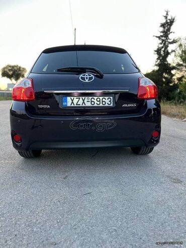 Toyota: Toyota Auris: 1.3 l. | 2011 έ. Κουπέ — 18
