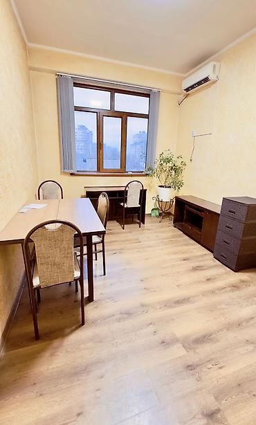 Продажа отелей и хостелов: Район: Центральная мечеть Суюмбаева/Жумабека, 📍Продаю здание 1000 кв м at lalafo.kg — 7 Продажа отелей и хостелов: Район: Центральная мечеть Суюмбаева/Жумабека, 📍Продаю здание 1000 кв м — 7