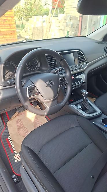 disk ve teker type 1: Hyundai Elantra – gümüş rəngli sedan Texniki və dizayn — 4
