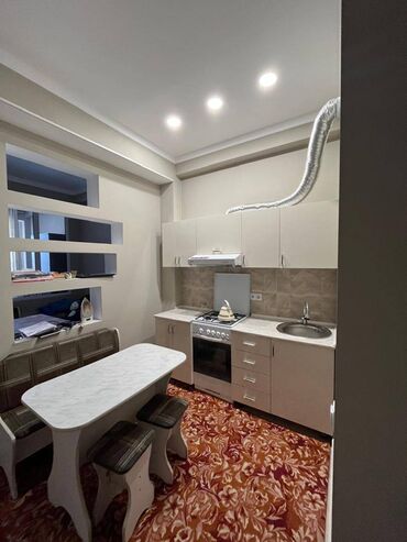 квартира за 10 тысяч в месяц: 1 комната, 31 м², Элитка, 3 этаж, Евроремонт