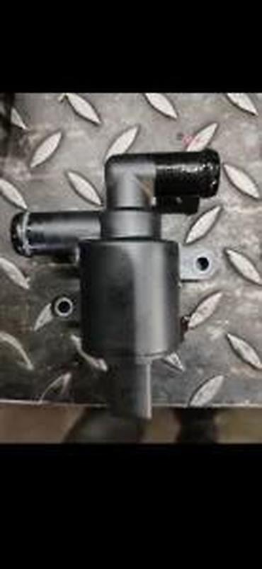 prekidac za sekvent plin: AUDI A4 A5 A6 A7 ELEKTRICNA PUMPA VODE 4H0121671D | Audi delovi — 2