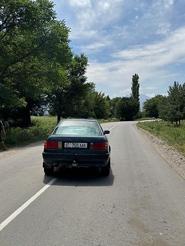 spark ltz: Audi 80: 1992 г., Механика, Седан — 3