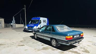 jac js6: Audi 100: 1990 г., 2.2 л, Механика, Бензин, Седан — 4