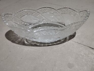 qedimi xrustal: Xrustal meyvə qabı, təzədir, çox keyfiyyətli məhsuldur, keçmişin