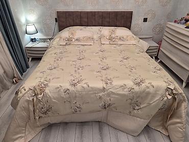 balaxani tekstil: Çarpayı örtüyü dəsti - Rəng və dizayn: krem/bej tonlarında, zərif gül — 2