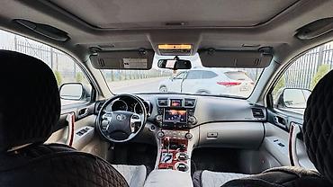 Toyota: Toyota Highlander: 2011 г., 3.5 л, Вариатор, Гибрид, Кроссовер at lalafo.kg — 7 Toyota: Toyota Highlander: 2011 г., 3.5 л, Вариатор, Гибрид, Кроссовер — 7