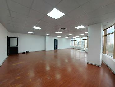 red centr: Сдаю The entire office: Сдаю Банковское отделение, Колл-центр, Нотариус, 450 м², В бизнес центре, С ремонтом, 1 линия, С отдельным входом, С отдельным сан узлом — 10