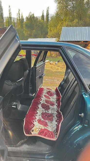 infinity g35: Audi 80: 1997 г., 2 л, Механика, Седан — 3