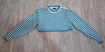 jumper: 12-14 yaş üçün. az geyinilib. yaxşı vəziyyətdədirlər. 1 dənəsi 5 man — 4