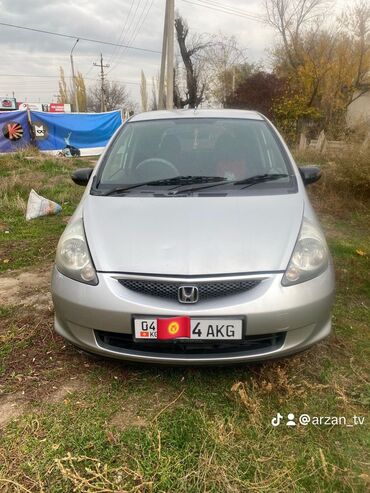 honda cvik: Honda Fit: 2002 г., 1.3 л, Вариатор, Бензин, Хэтчбэк