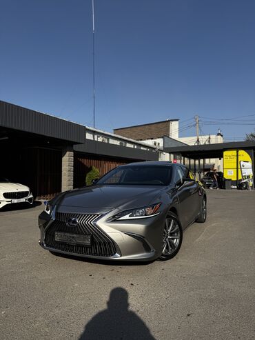 купить аппарат для мойки автомобиля: Lexus ES: 2018 г., 2.5 л, Вариатор, Гибрид, Седан