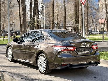 Toyota: Toyota Camry: 2019 г., 2.5 л, Автомат, Бензин, Седан — 4